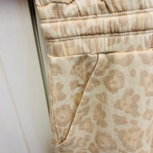 Supersoft Terry Tank Romper Oatmeal Leopard Size L - Picture 11 of 13